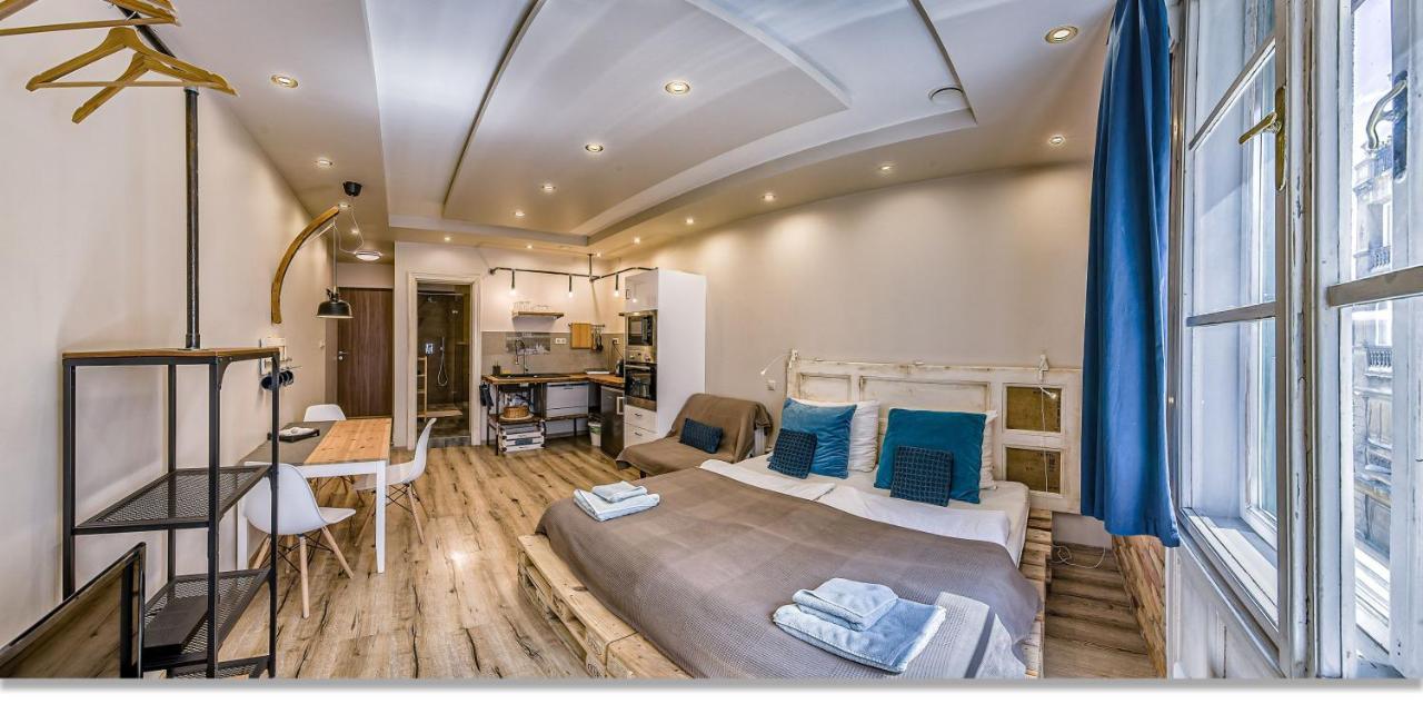 Downtown Boutique Suite Budapest Esterno foto
